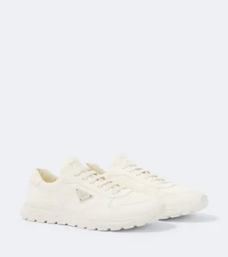 Prada Zapatillas Prax 2.0 de piel