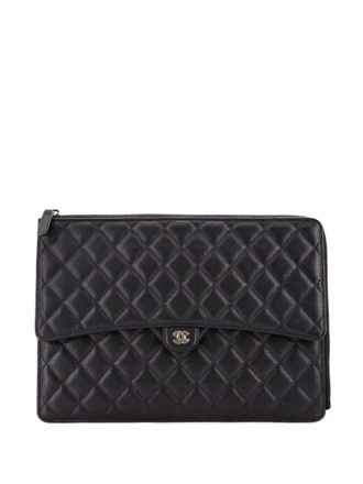 Chanel Flap Zip Quilted Caviar Large clutch bag - women - Calf Leather - One Size - Black