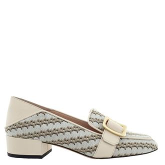 Bally Marcella Janelle Buckle Pumps, Brand Size 35 ( US Size 4.5 )