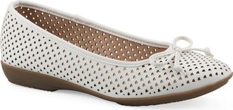 White Mountain Carris Perforated Ballet Flat in White Smooth at Nordstrom Rack, Size 6.5