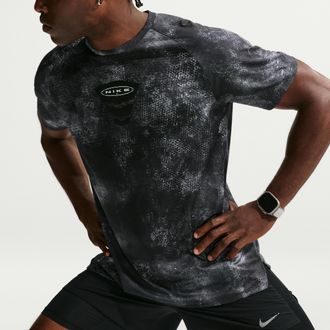 Nike Mens Stride Dri-FIT ADV Short-Sleeve Running Top in Black | IR4484-010