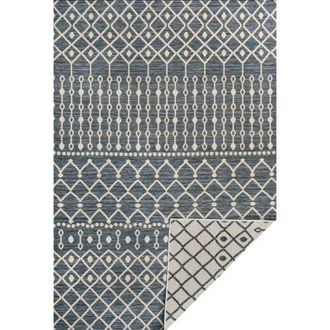 Jonathan Y Designs Arielle Mid-Century Modern Curve Stripe Reversible Machine-Washable Indoor/Outdoor Area Rug in Navy/cream at Nordstrom, Size 5Ft 0In X 8Ft