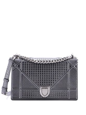 Dior Diorama Flap Bag Cannage Embossed Calfskin Medium shoulder bag - Grigio