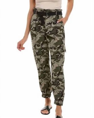 Elan Cargo Jogger Pants In Camo