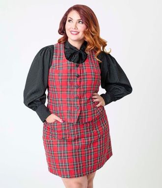 Unique Vintage Plus Size 1960s Scoop Neck Vest in Red at Nordstrom, Size 2X