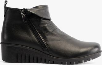 Lotus CORDELIA Womens Boots Black - Size UK 7