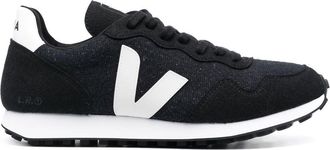 Veja logo-patch low-top sneakers - men - Recycled Polyester/Recycled Cotton/Recycled Polyester/Synthetic Rubber - 36 - Blue