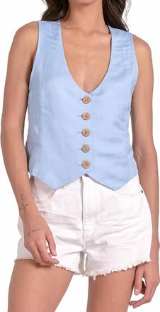Elan Linen Button Down Vest In Light Blue