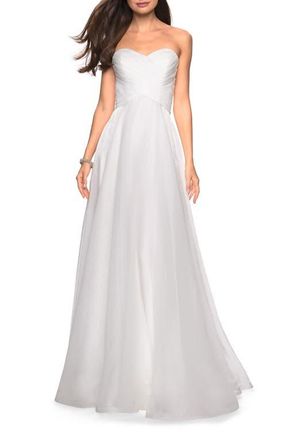 La Femme Strapless Chiffon Dress with Criss Cross Bodice Detail in White at Nordstrom, Size 20