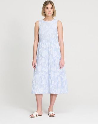 Finery Hollie Petite Sleeveless Tiered Dress in Blue Floral Stripe at Nordstrom, Size 12