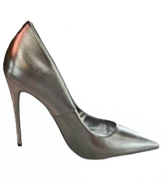 Liliana Womens Kimye Metallic Pointed Stiletto Pumps In Silver