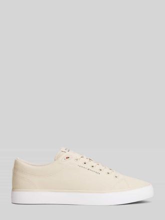 Tommy Hilfiger Sneaker aus reiner Baumwolle mit Logo-Stitching in Beige, Gr&ouml;&szlig;e 40