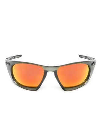 Oakley Lateralis biker-frame sunglasses - Grey