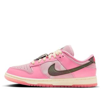 Nike (WMNS) Nike Dunk Low Barbie FN8927-621