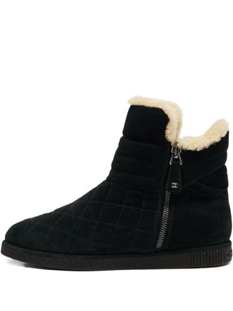 Chanel 2024 velour boots - Black