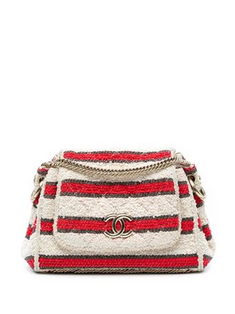 Chanel Borsa a spalla CC in tweed trapuntato a righe con battente 2008-2009 - Bianco