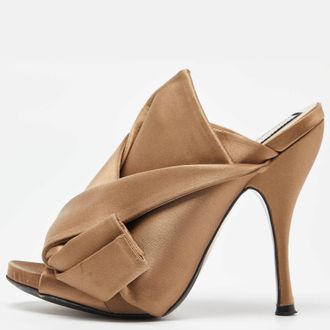 N&deg;21 N&deg;21 Beige Satin Raso Knot Mule Sandals