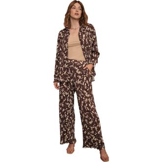 Jessica London Plisse Wide-Leg Trouser in Rich Brown Vines at Nordstrom, Size 16