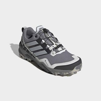 ADIDAS TERREX Wanderschuh ADIDAS TERREX TERREX SKYCHASER GORE-TEX, Herren, Gr. 42,5, grau three, grau two, sanftes wei&szlig;, Synthetik, Textil, Schuhe Wanderschuh, wass