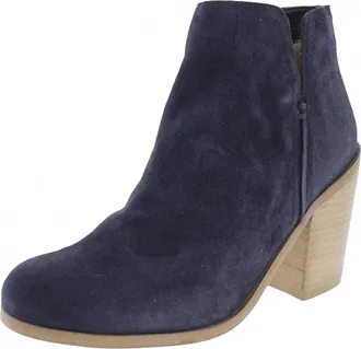 Kenneth Cole Womens Kite Fly Ankle Boot In Navy
