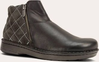 Naot Womens Sintra Zip Bootie - Wide In Soft Black / Midnight