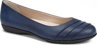 White Mountain Clara Ballet Flat - Wide Width Available in Navy Burnished Smooth at Nordstrom Rack, Size 10