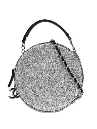 Chanel 2017-2018 round-shape chain tote bag - women - Patent Calf Leather/Calf Leather/Glitter - One Size - Silver