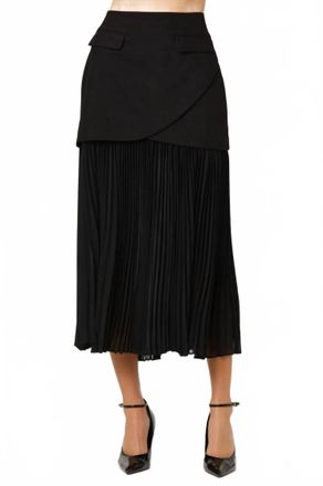 Astr Deaile Contrast Layered Pleated Midi Skirt In Black