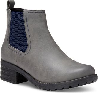 Eastland Jasmine Boot