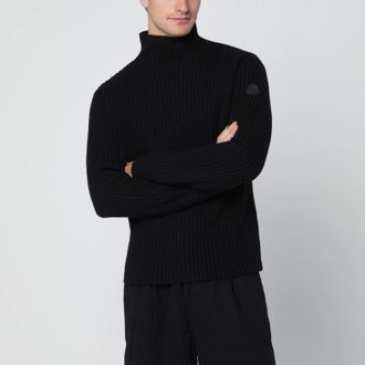 Moncler Black wool and cashmere turtleneck sweater