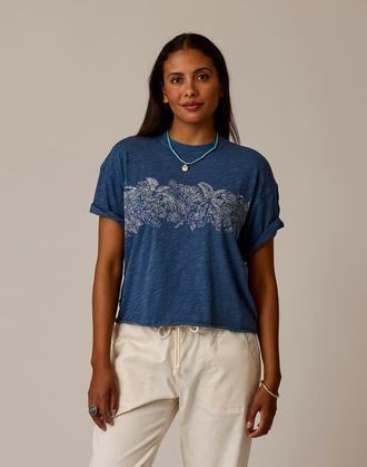 Carve Designs Parker Graphic Tee in Vintage Blue Canopy at Nordstrom, Size X-Small