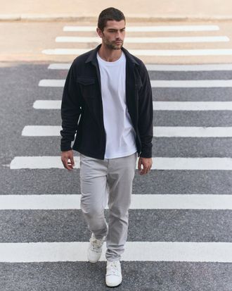 Vuori Clothing Optimist 5 Pocket Cord Pants Athletic Slim Fit | Amethyst Grey | 30