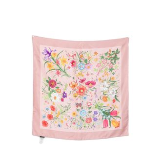 Gucci GG Supreme Scarf