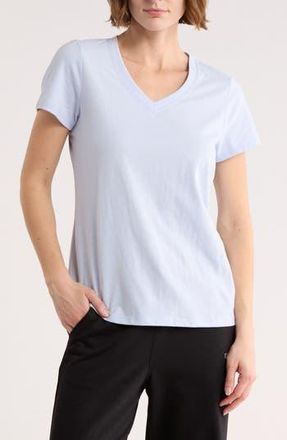 DKNY Solid V-Neck T-Shirt in Frost Blue at Nordstrom Rack, Size X-Small