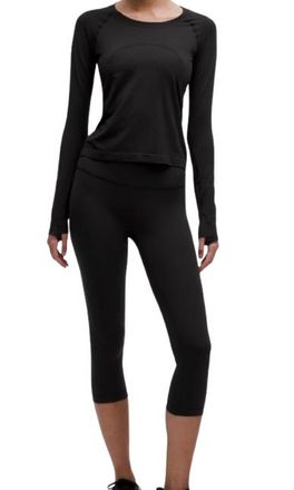 lululemon Black Wunder Under HR Crop Yoga Pants 21