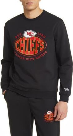 BOSS x NFL Crewneck Sweatshirt in Kansas City Chiefs Black at Nordstrom Rack, Size Large