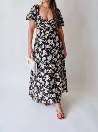 Blu Pepper Romanticize Puff Sleeve Floral Dress In Black /cream Florals