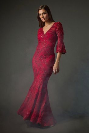 Ariella Lace Scallop V-Neck Bodycon Maxi Dress