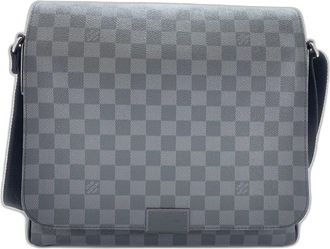 Louis Vuitton Black Shoulder Bag (Pre-Owned)