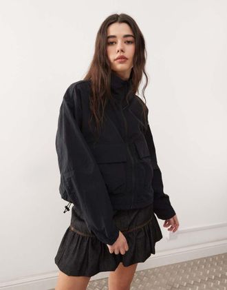 Columbia Paracutie - Giacca a vento cargo corta nera-Nero