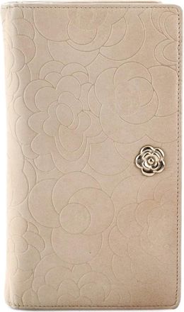Chanel Bi-Fold Wallet Camellia Lambskin Long small wallets - Beige