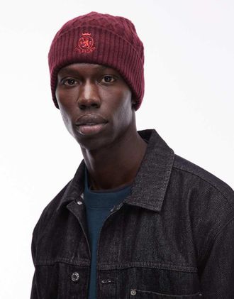 Tommy Hilfiger Berretto bordeaux in maglia con logo a stemma-Rosso