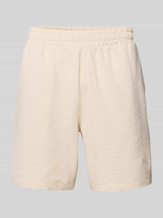 Puma Shorts mit Logo-Stitching in Offwhite, Gr&ouml;&szlig;e XXL