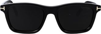 Tom Ford Squared Sunglasses Ft1179/S 01 D