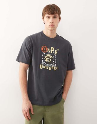 Aape By A Bathing Ape AAPE By A Bathing Ape - T-shirt squadrata blu navy con stampe sul petto e sul retro