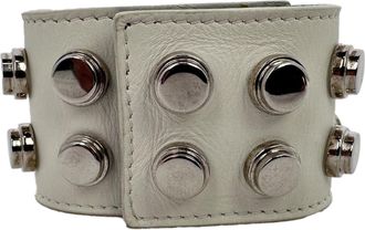Saint Laurent Saint Laurent wikkelarmband met studs in wit leer