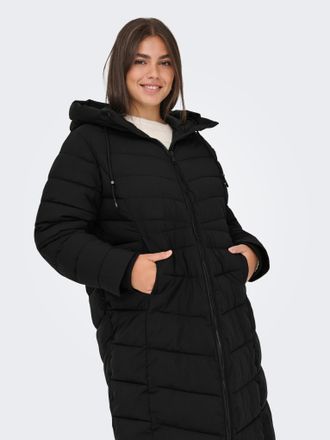 Only Carmakoma Steppmantel ONLY CARMAKOMA CARJULIET LIFE QUILT COAT OTW, Damen, Gr. M, schwarz, Web, Obermaterial: 100% Polyester, unifarben, regular fit, M&auml;ntel Ste