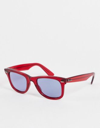 Ray-Ban Wayfarer classic sunglasses with blue lens in red