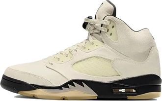 Nike Jordan Retro SE Sail Sneakers - Heren - Fitnessschoenen - Beige - 38 1/2 EU - Fitness