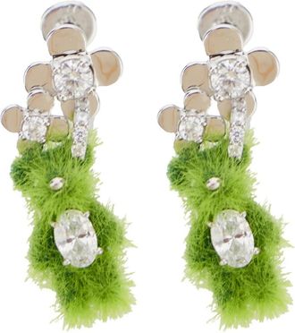 Yvmin Mini Beer Bloem Oorbel - Dames - Oorbellen - Groen - ONE Size - Accessoires